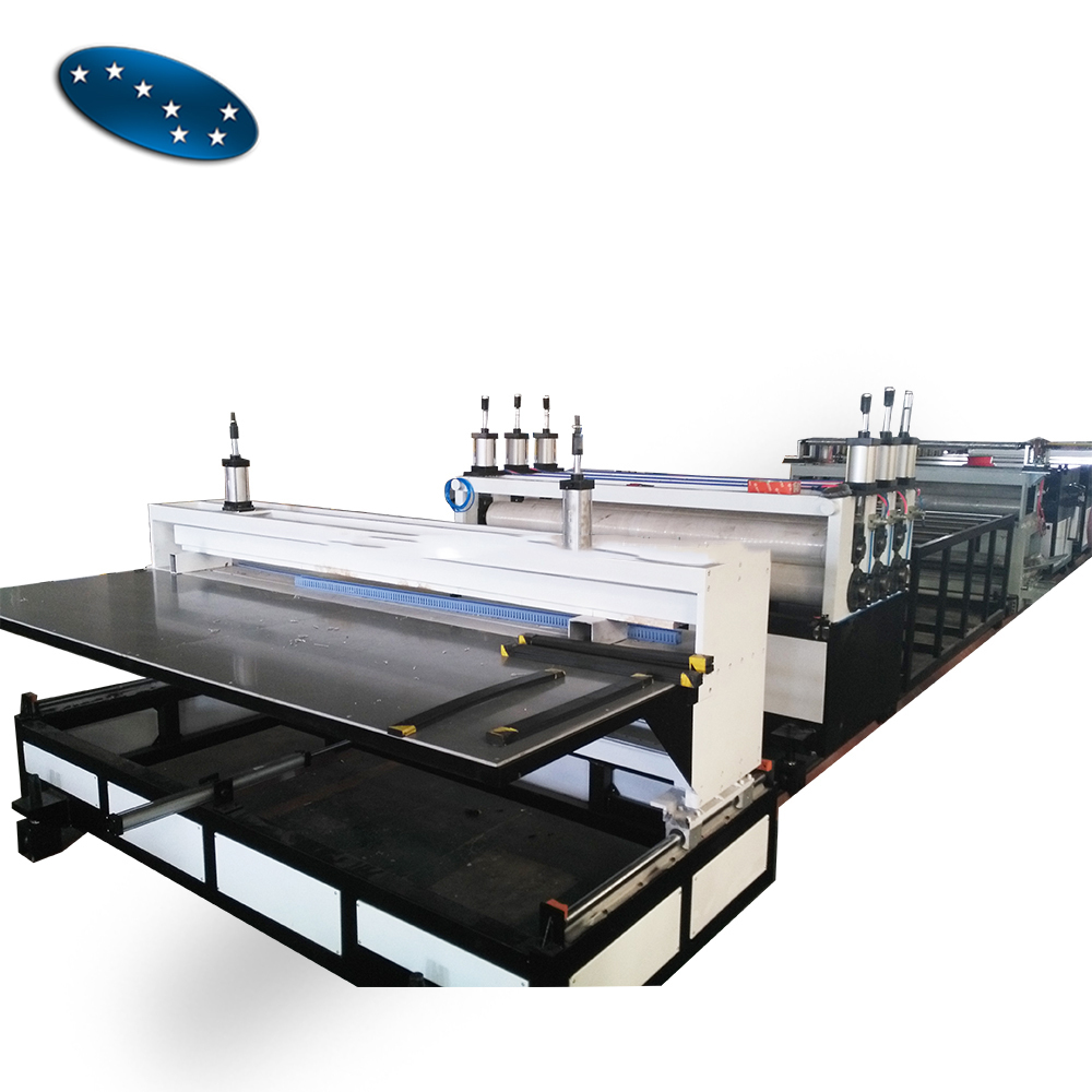 915mm Expressway soundproofing board making machine PC hollow sheet production line