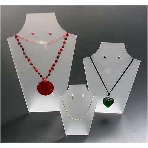 Why Is Display Case Important for Luxury Product Merchandising and Security?