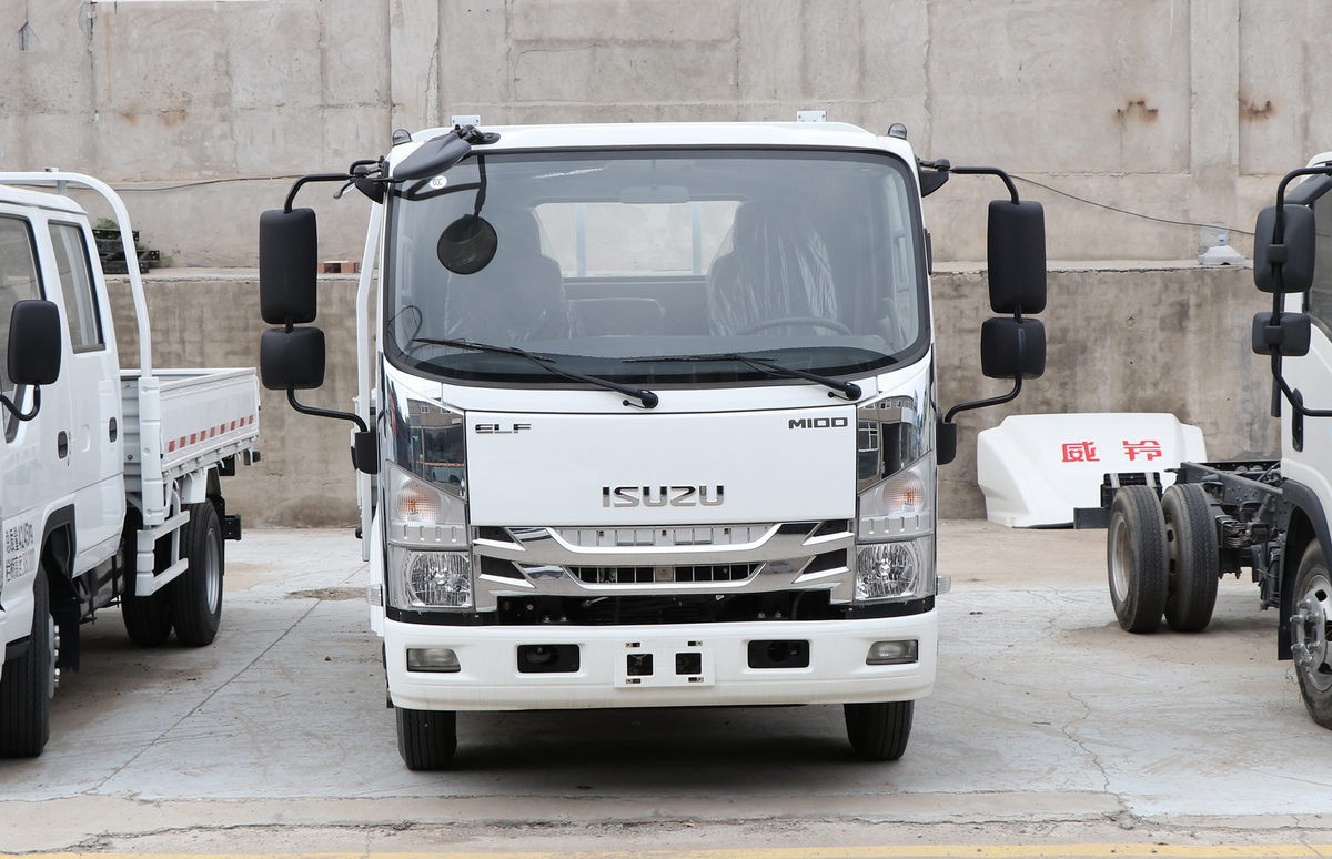 M100 (13).jpg