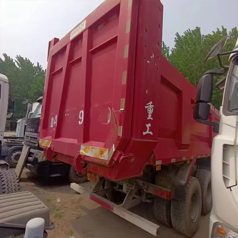2019-2024 Year Heavy Duty 6x4 Tipper Trucks 10 Wheeler 40Ton 371hp 375hp factory