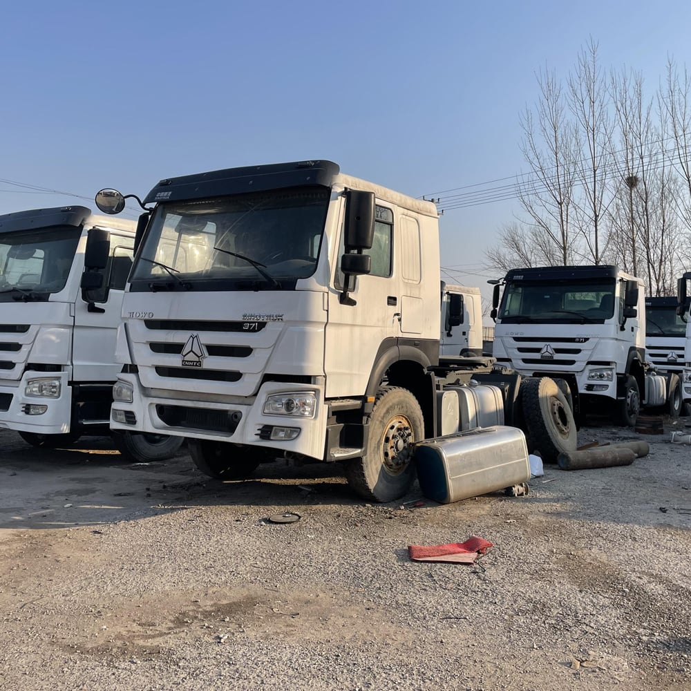 Used Sino Howo 6x4 Semi Tractor Trucks manufacture