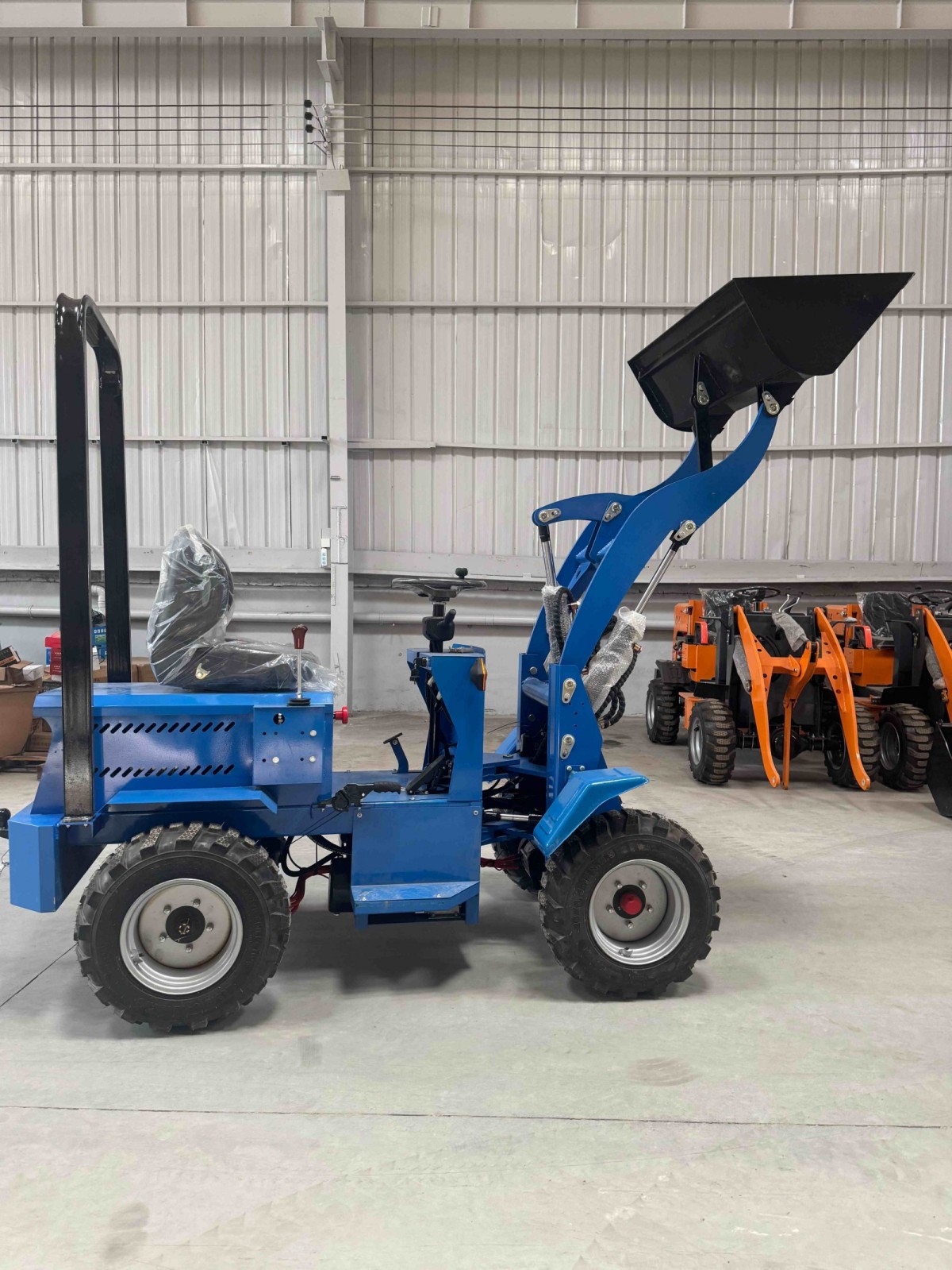 Why are electric loaders becoming increasingly popular?
