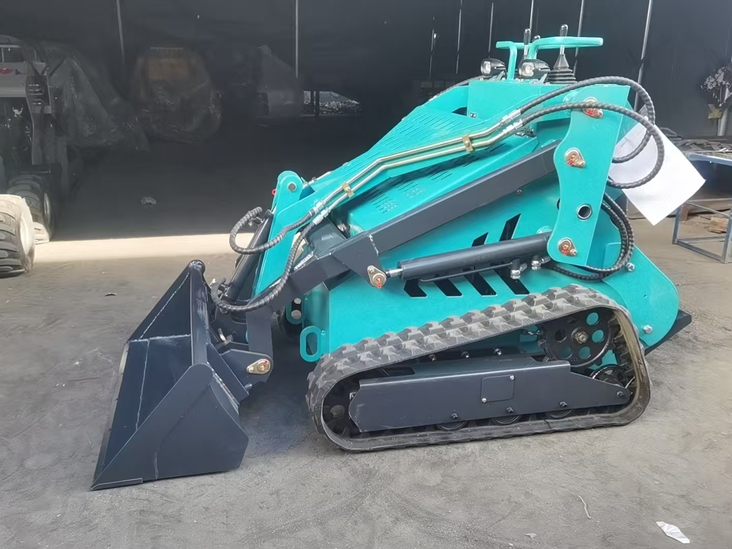 Hva er fordelsene ved en skid steer laster?