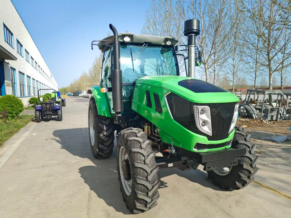tractor-3(3b925f2678).jpg