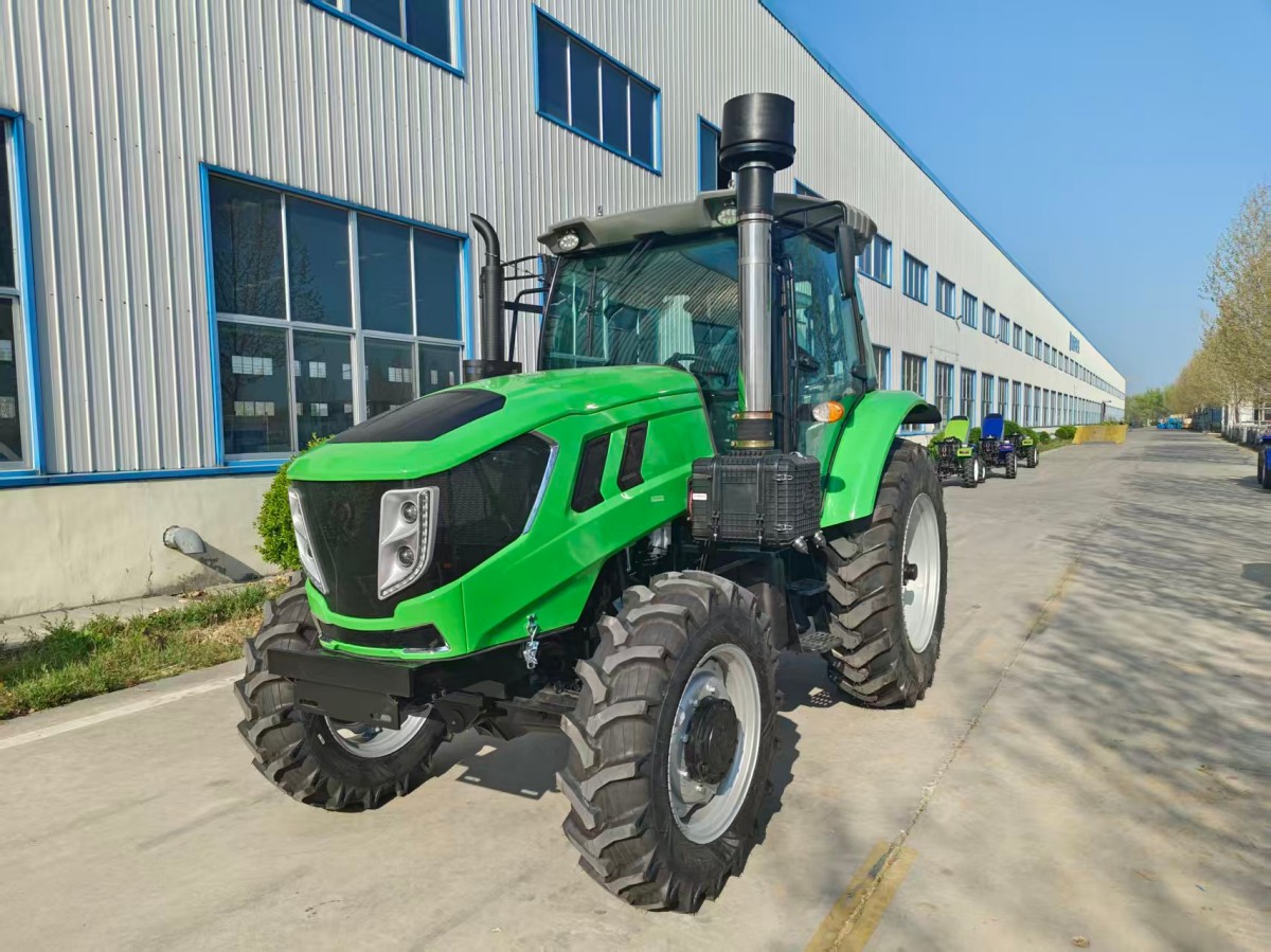 Six Tractors Shipped to Germany