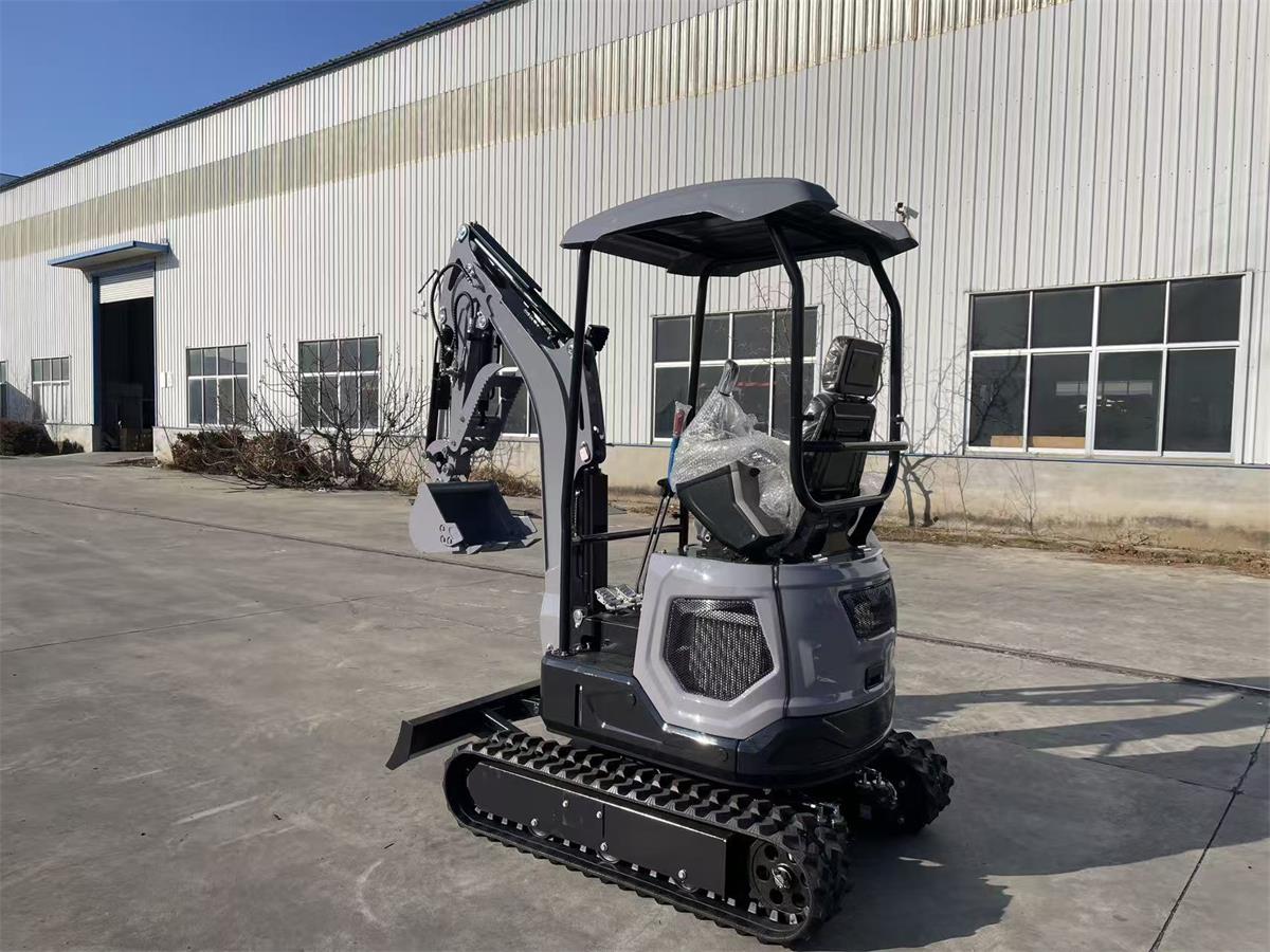 excavator-3.jpg