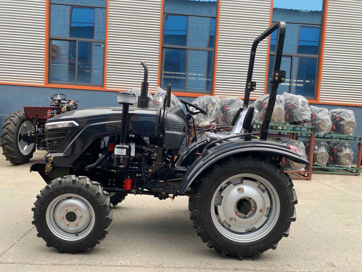 tractor-2.jpg