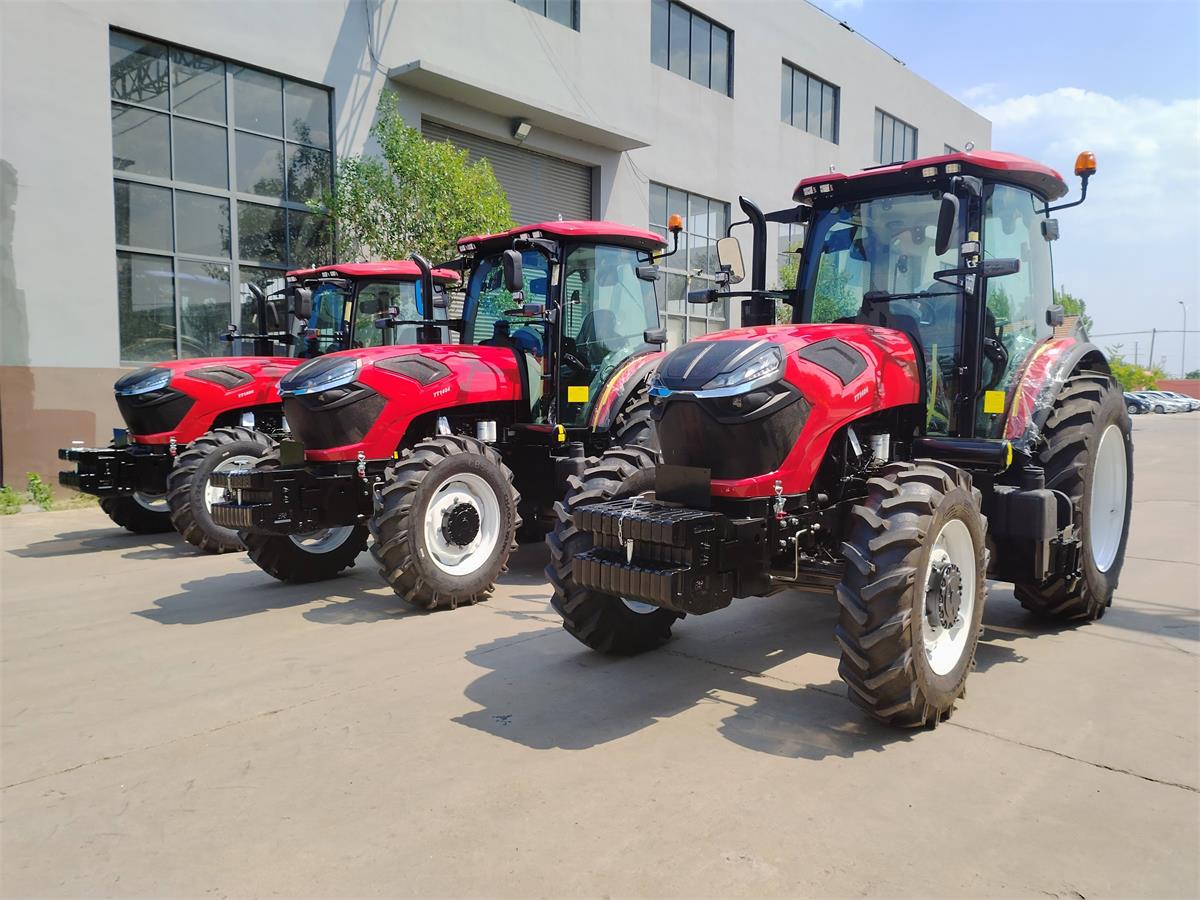 tractor-1.jpg