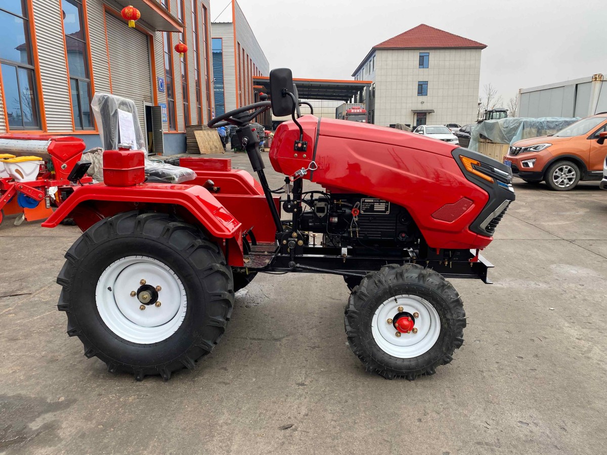 tractor.jpg