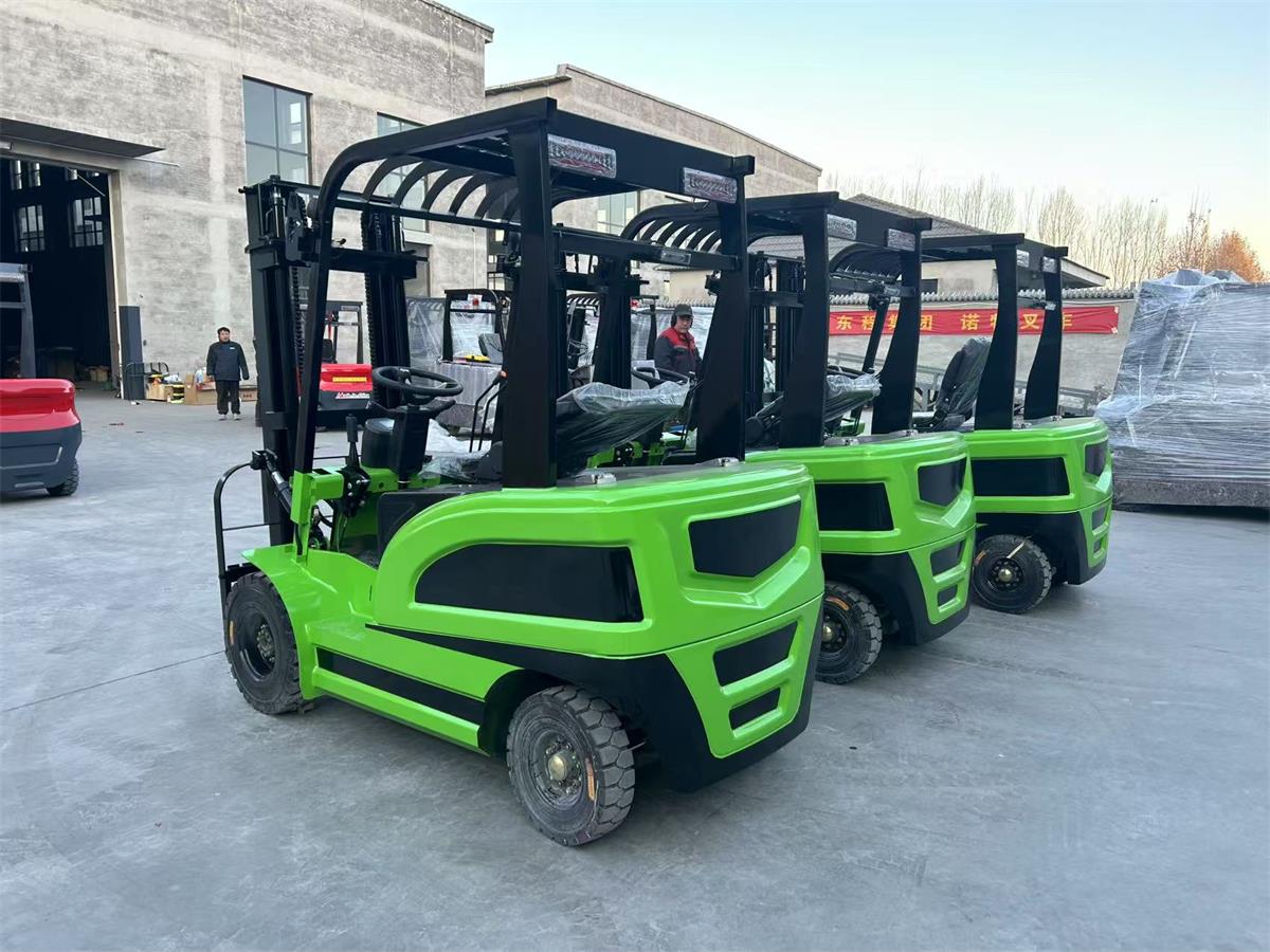 electric forklift