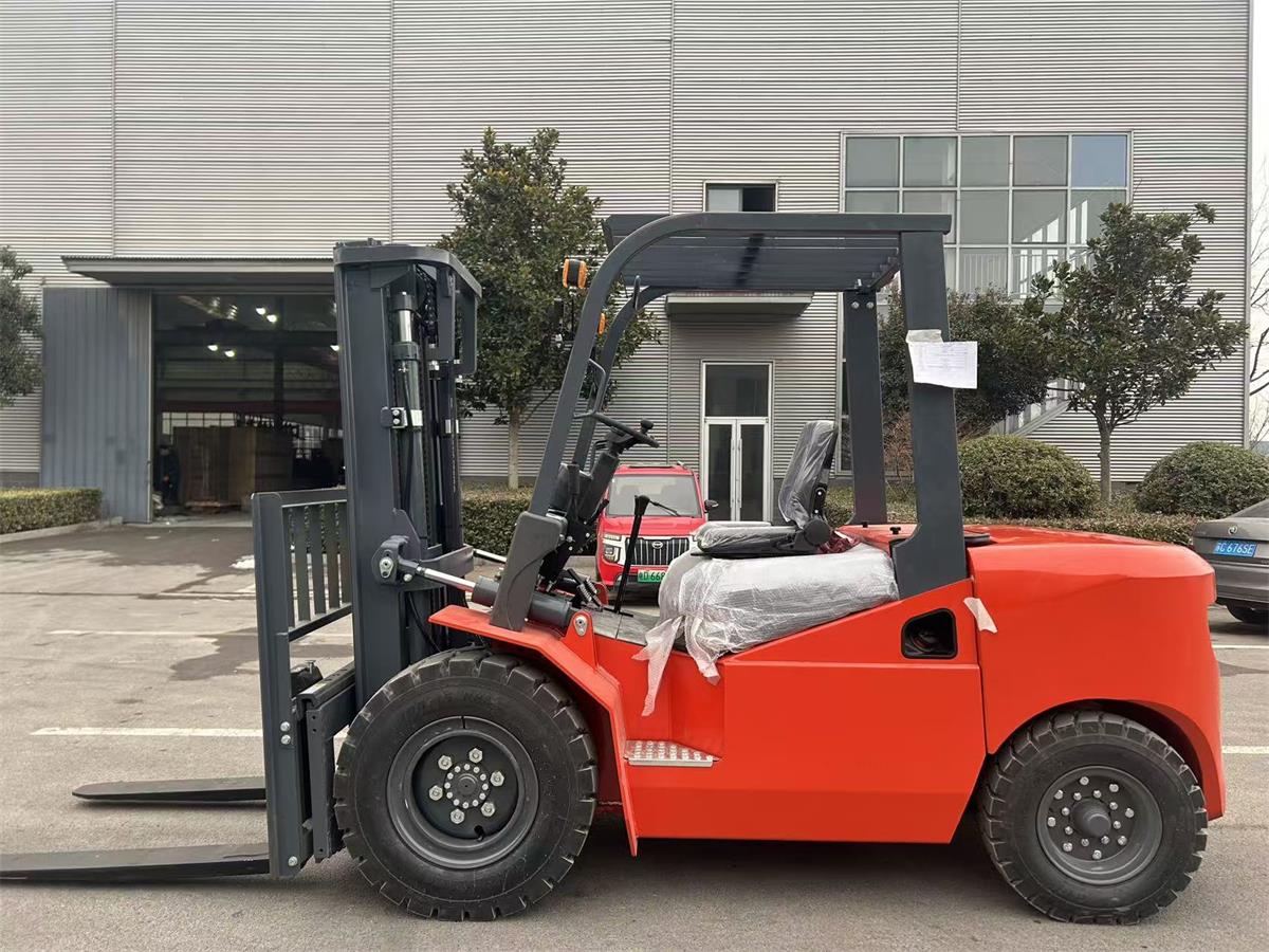forklift.jpg