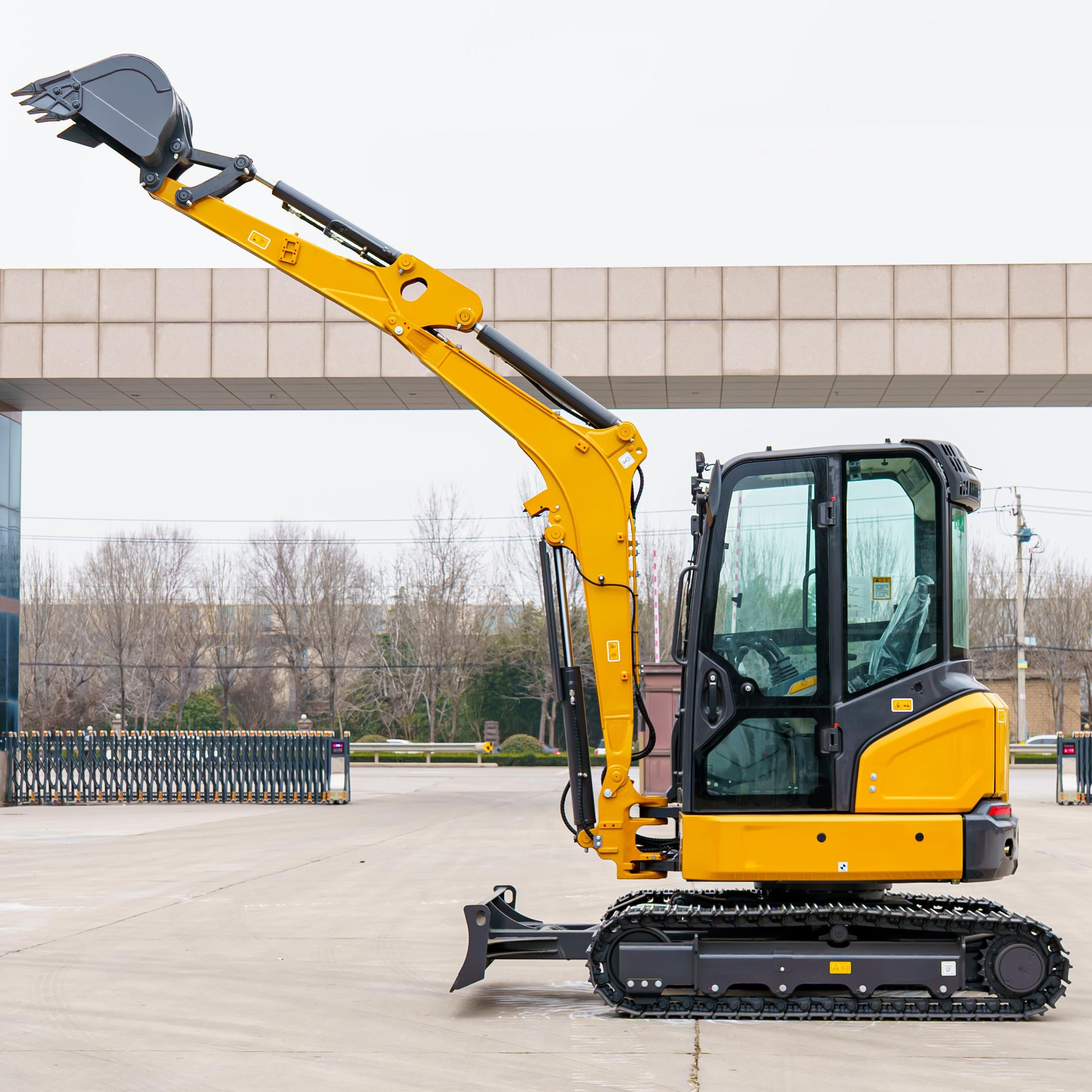 WY35 New Yellow 3.5Ton Excavator Offer on Promotional Upper Arm Lateral Swing Best Efficient on Sale