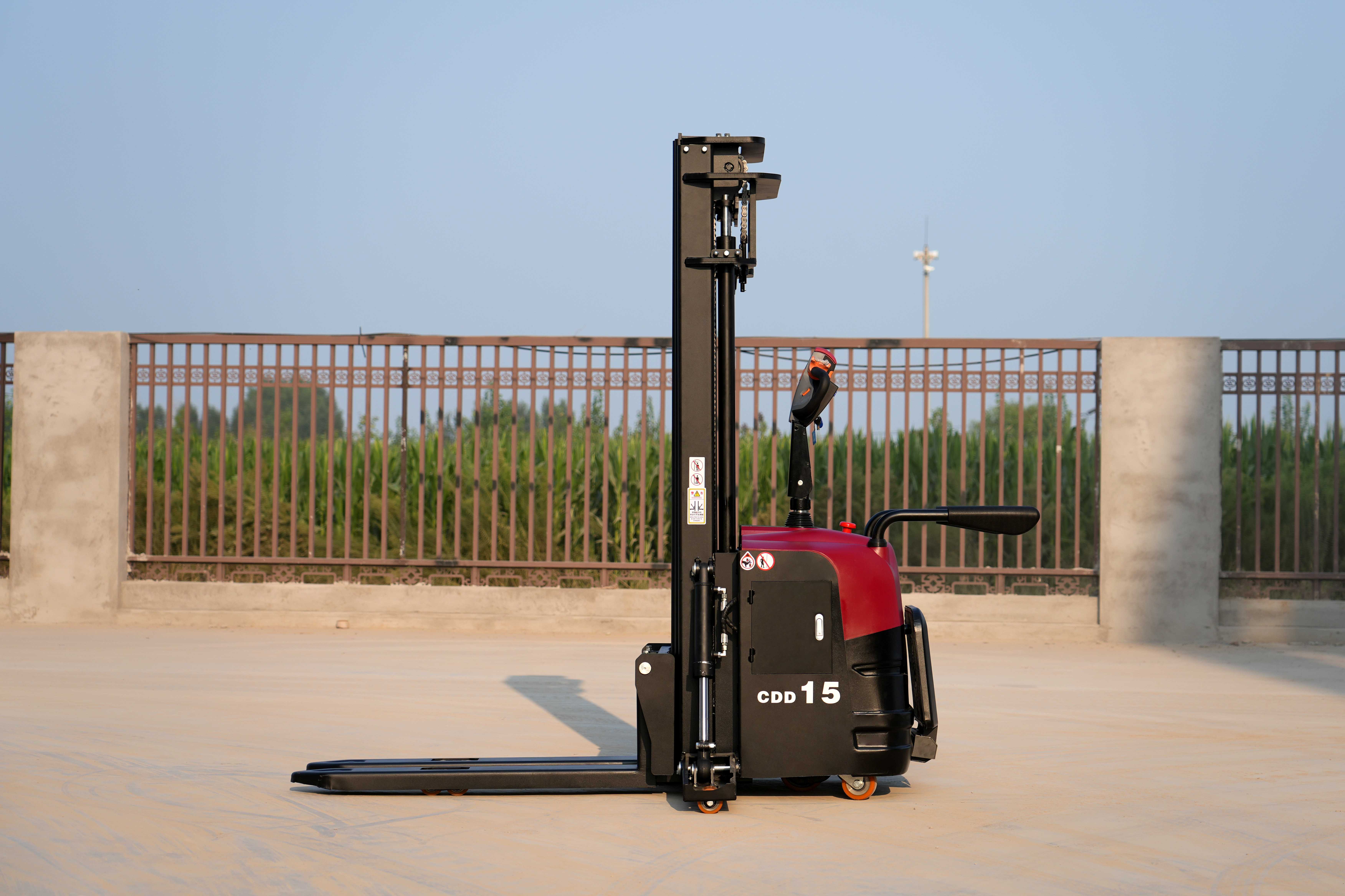 stacker-2.jpg