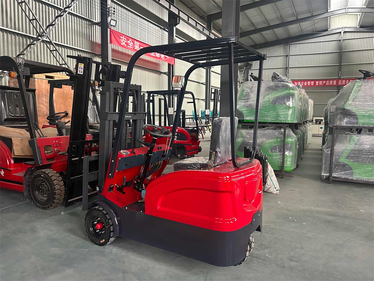 electric forklift.jpg