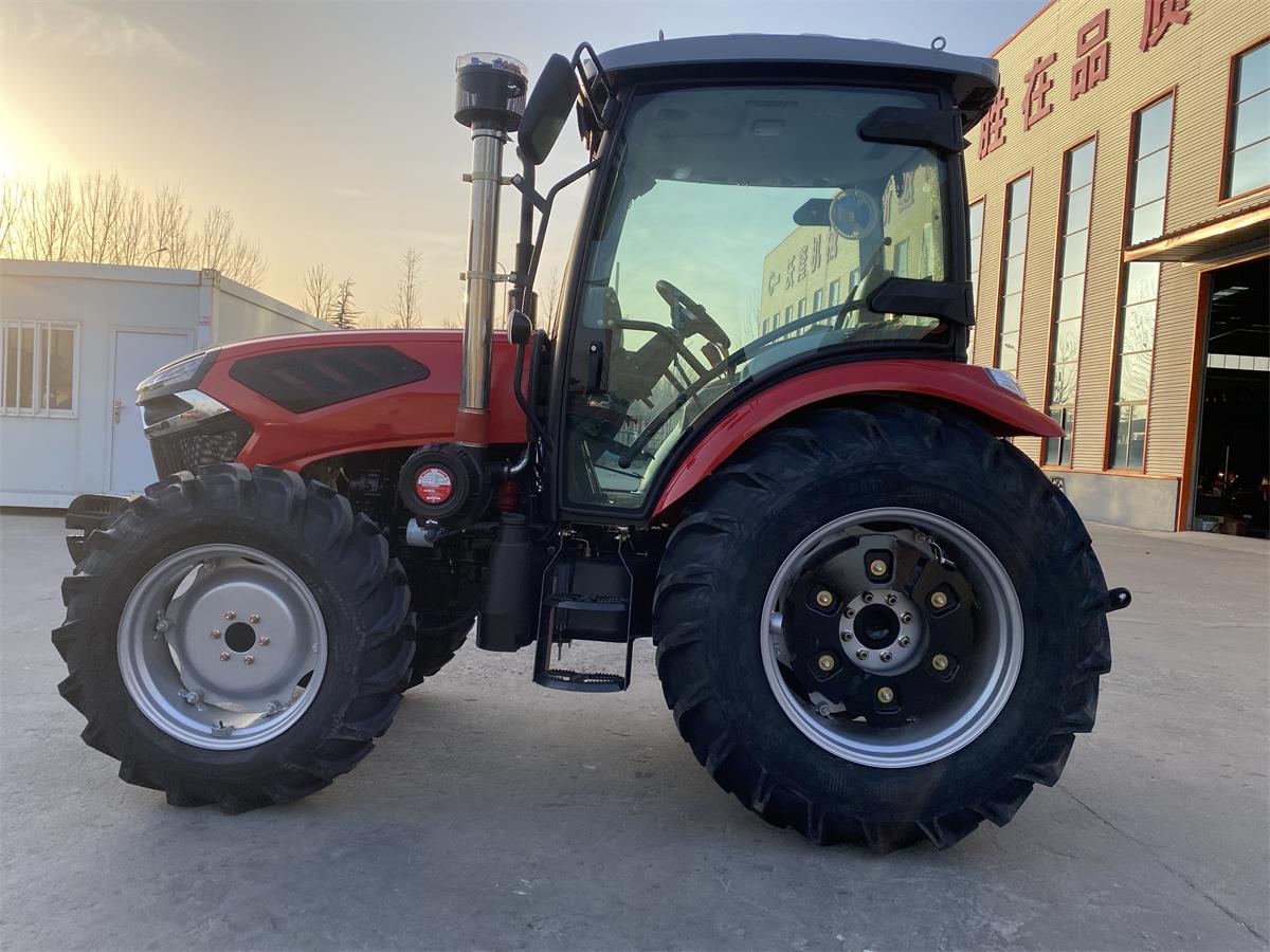 tractor