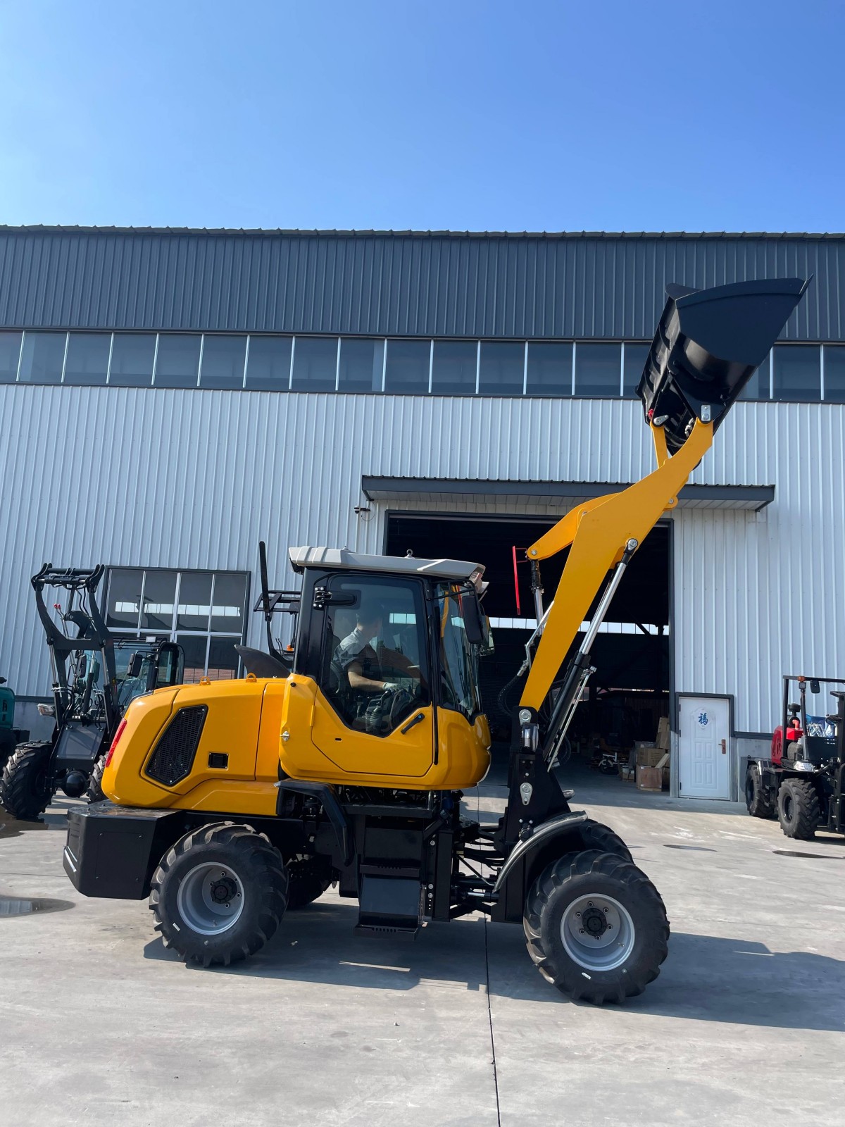 loader-5.jpg