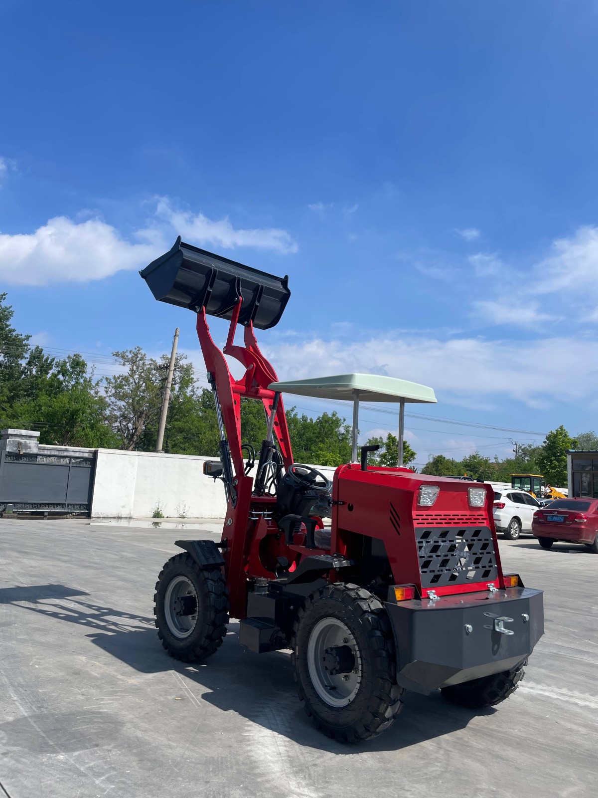 loader-2.jpg