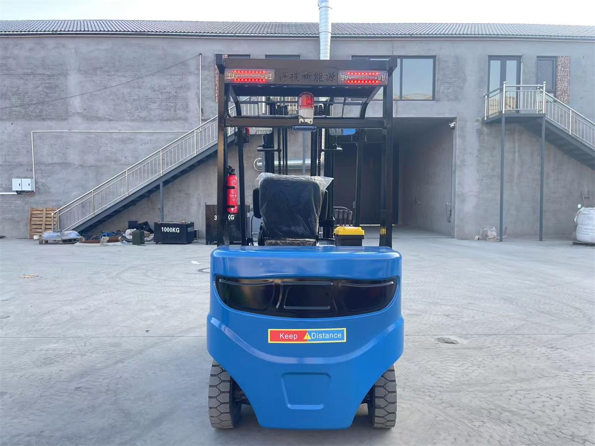electric forklift