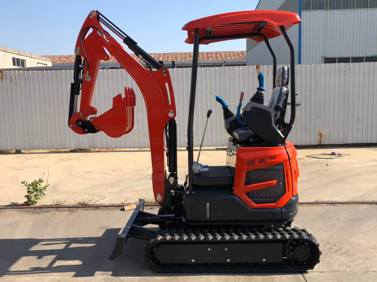15 Excavators Exported to the United States