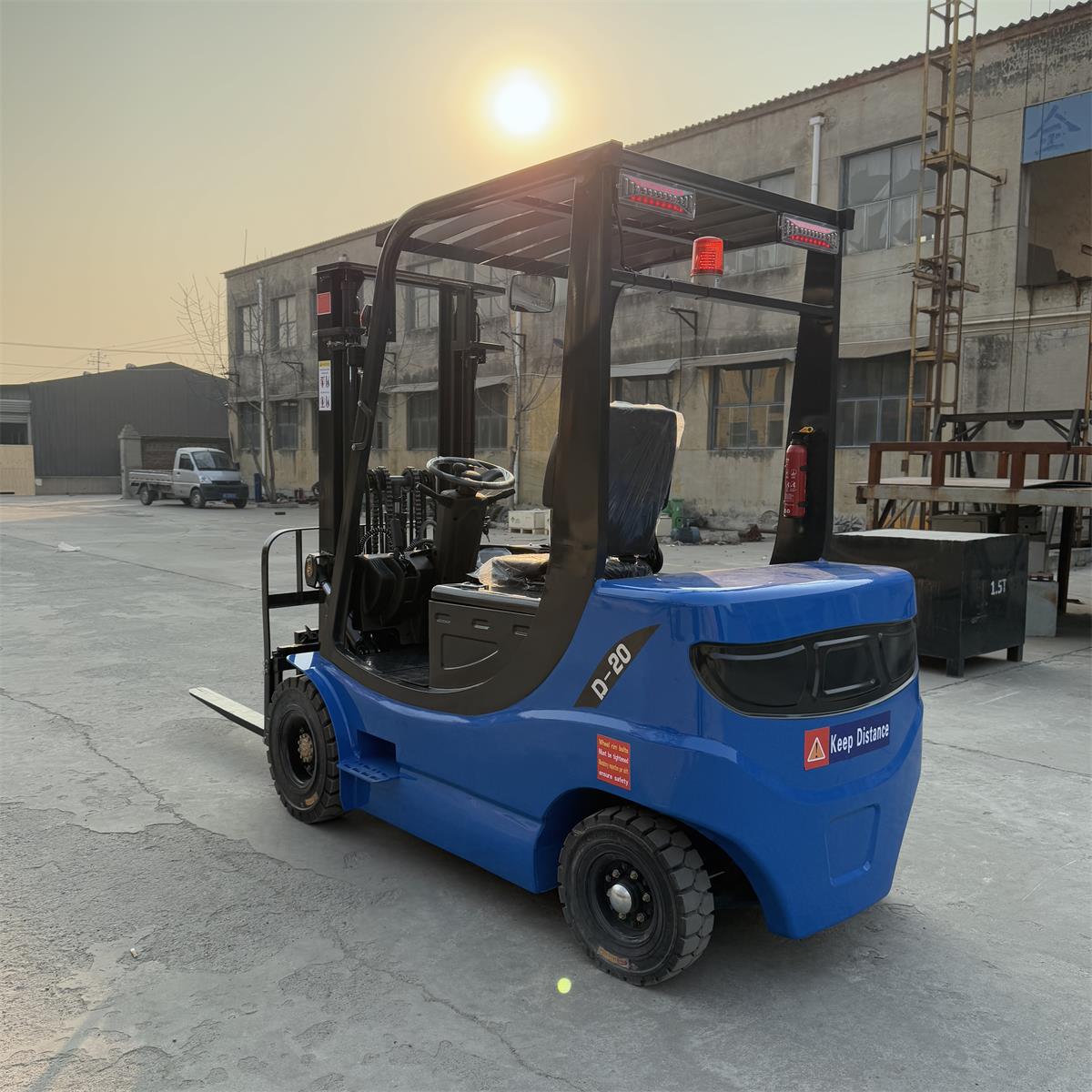 electric forklift