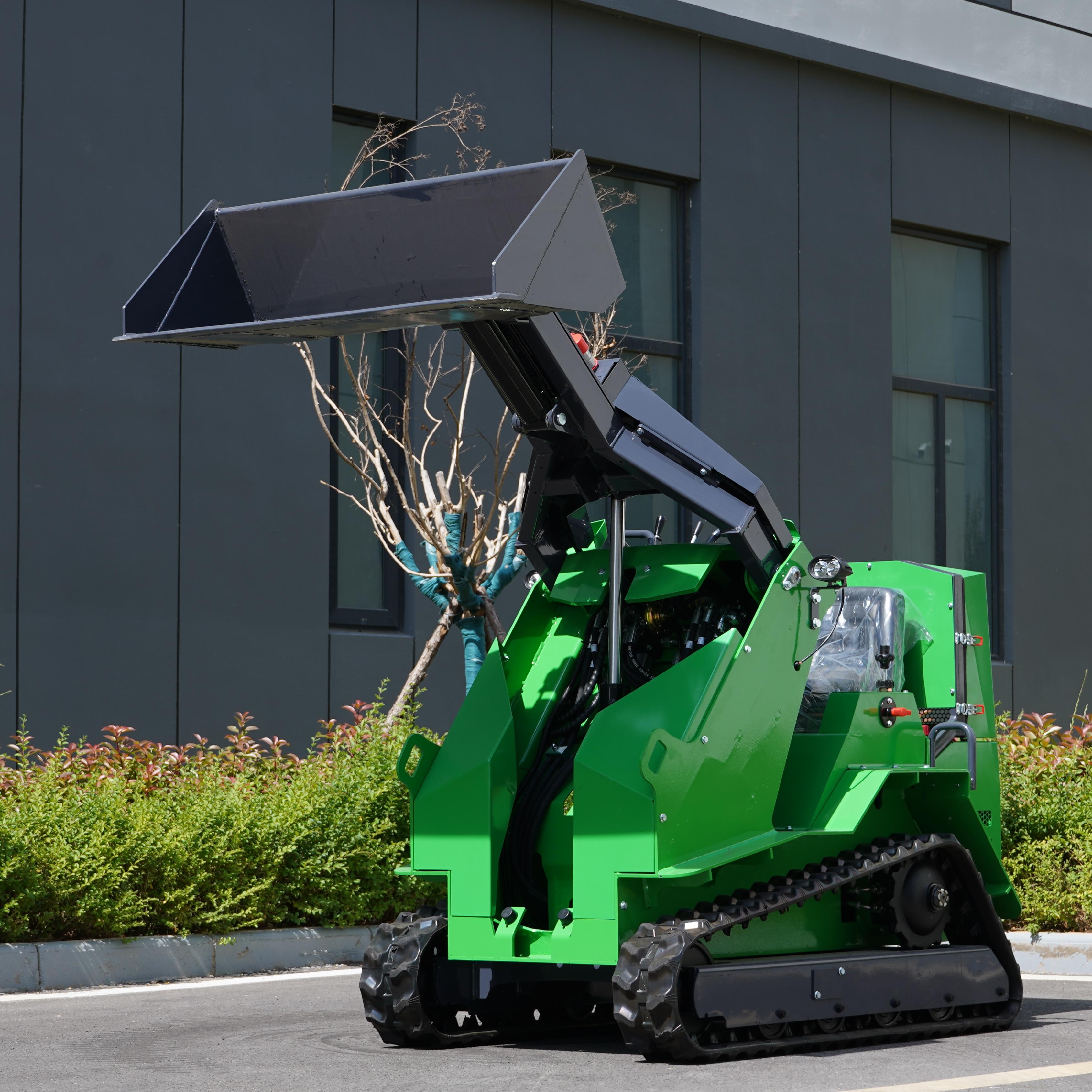 390 Compact Track Loader | High-Traction Equipment for Site Grading, Soil Removal & Outdoor Maintenance
