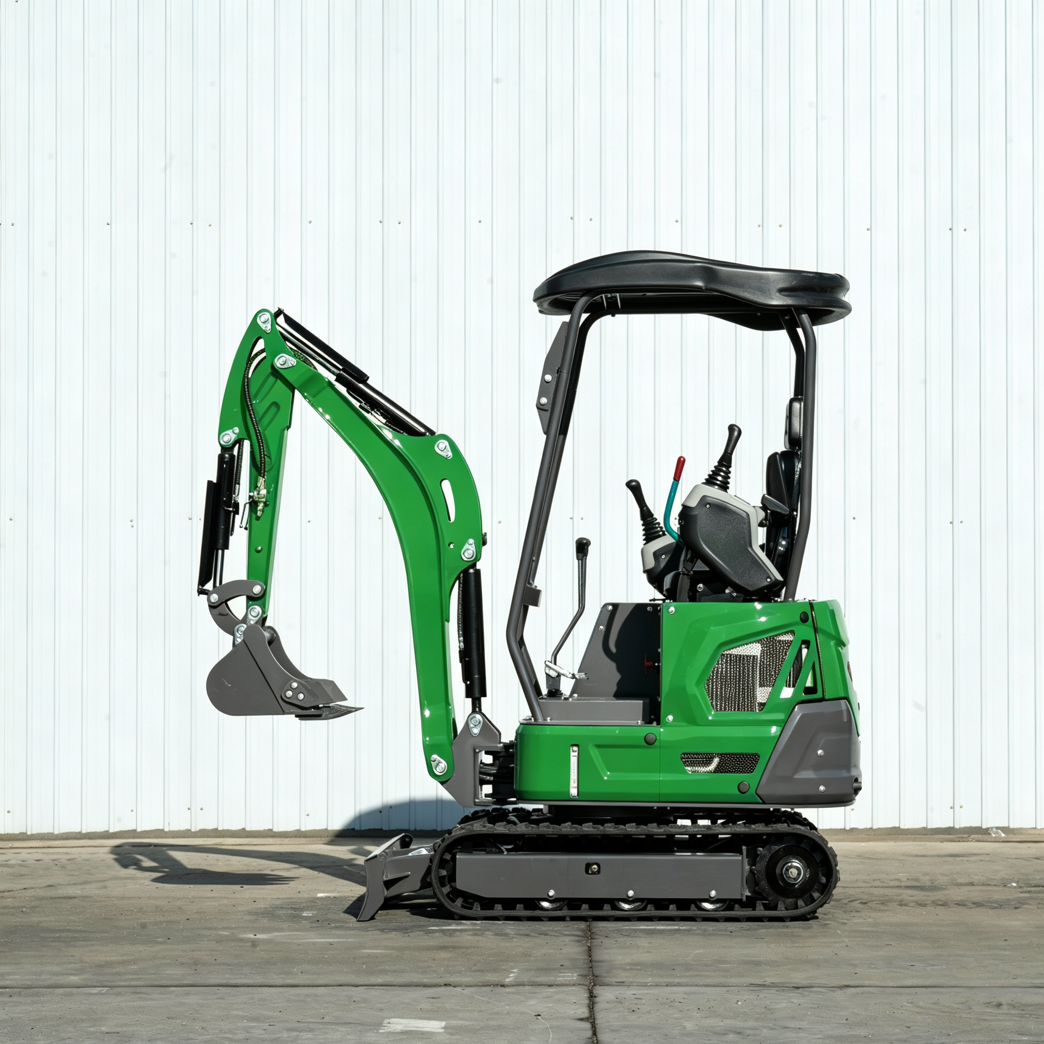 1.8 Ton Mini Digger for Greenhouse Backyard Mini Crawler Excavator Rubber Track Compact China Machinery