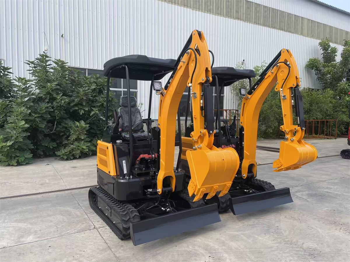 Dalawang excavator naipadala sa Germany