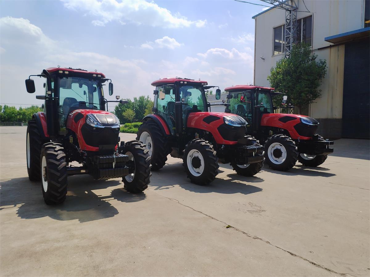 tractor-2.jpg