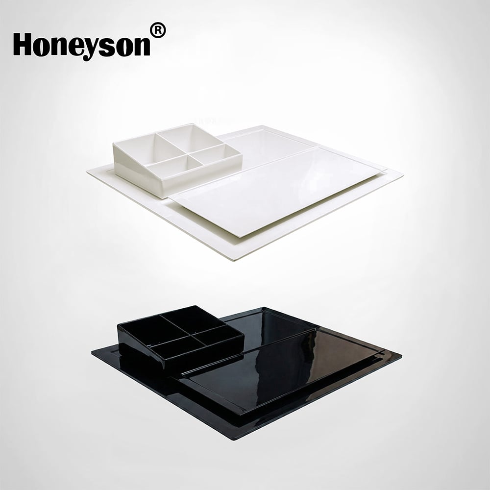 C Tray