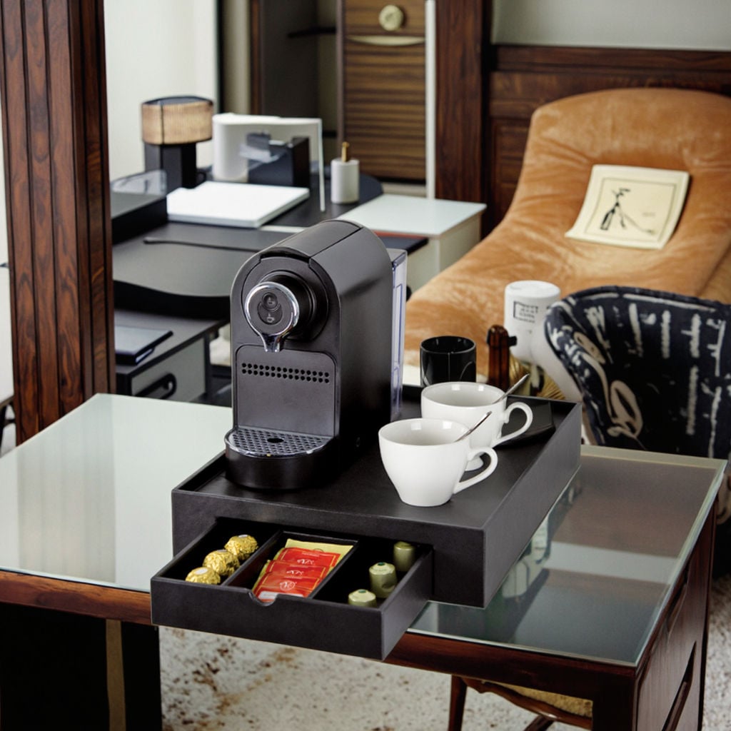 Elevating Guest Comfort: How In-Room Hotel Amenities Like Electric Kettles & Coffee Machines Complete Your Premium Hotel Solution?