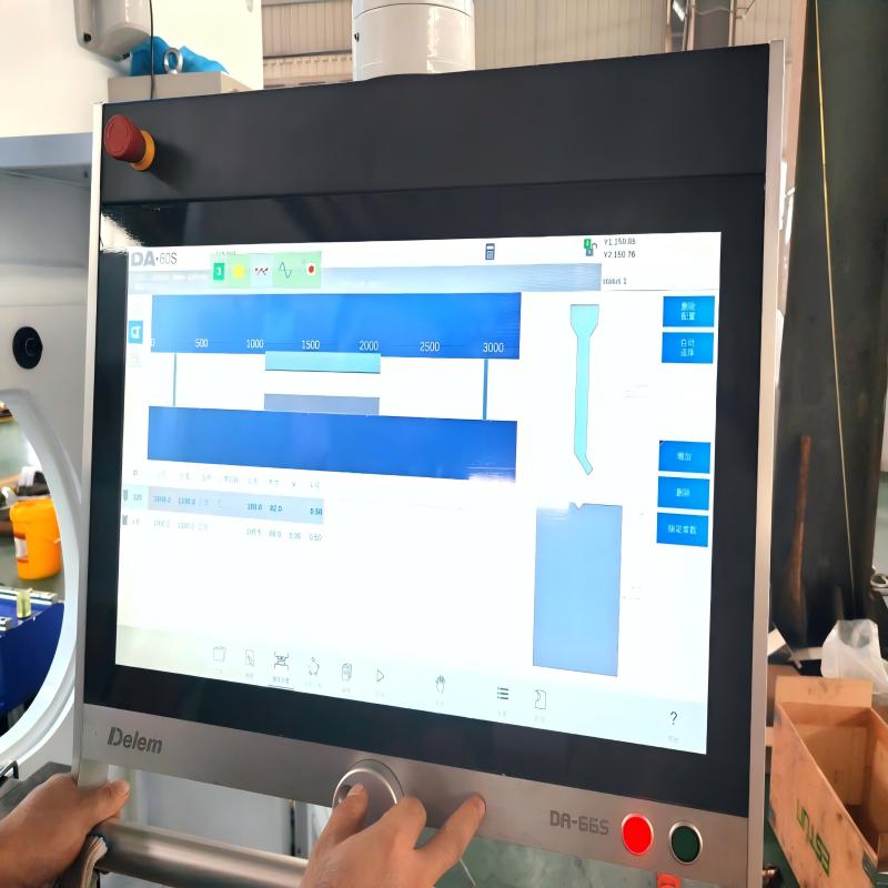 Gelişmiş CNC kontrol sistemi