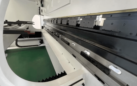 Servo Electro-Hydraulic Press Brake