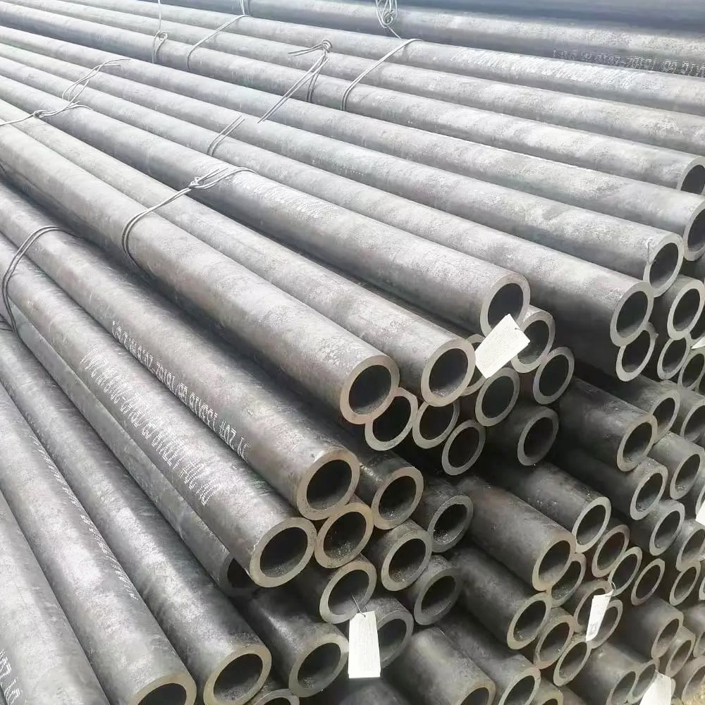 Comprehensive Comparison of Hot-Rolled vs. Cold-Rolled Carbon Steel Seamless Tubes: Process Differences and Selection Guide