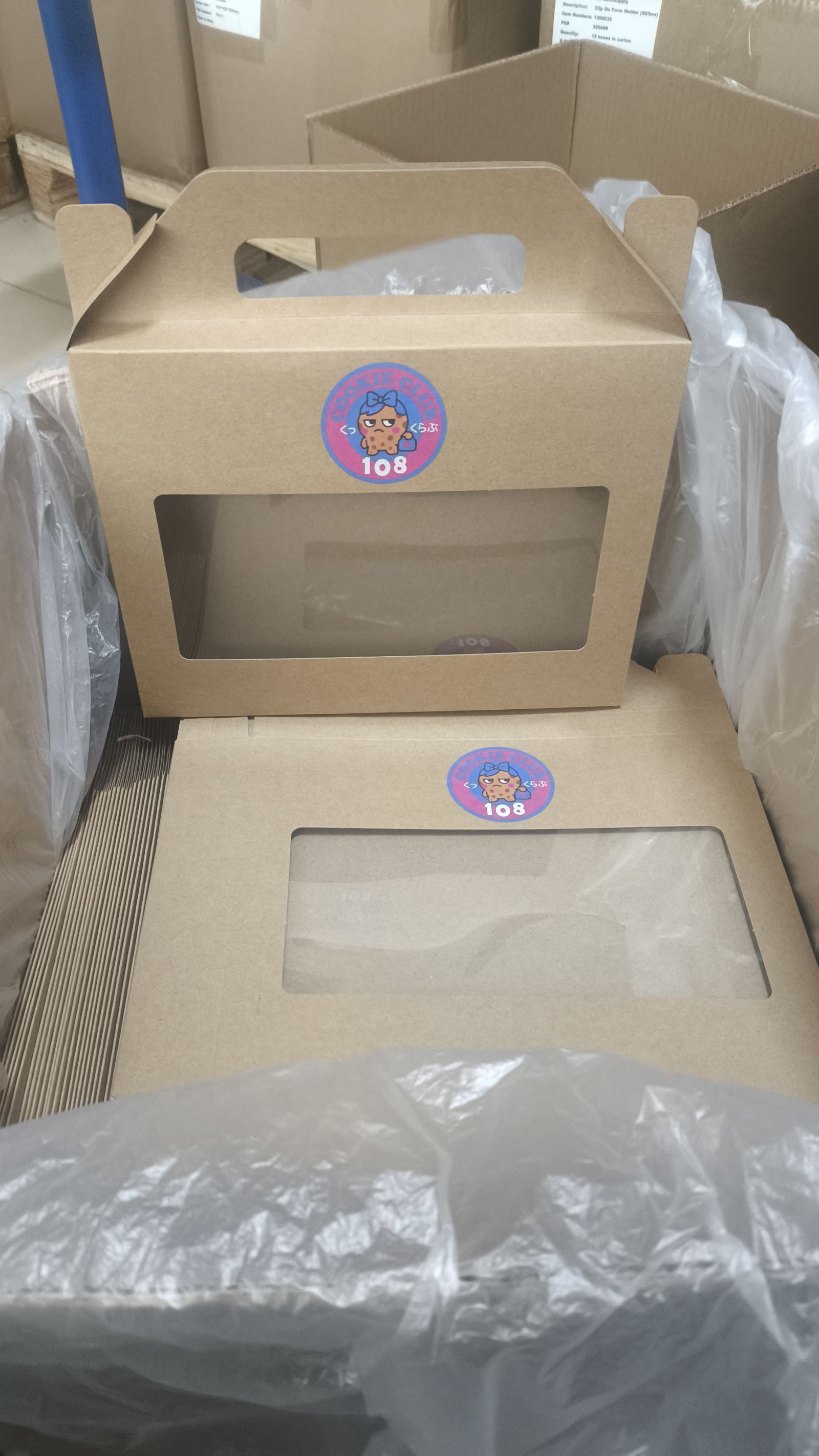 Bulk kraft gable cookie box with window, custom sticker logo, factory mass production photo.jpg