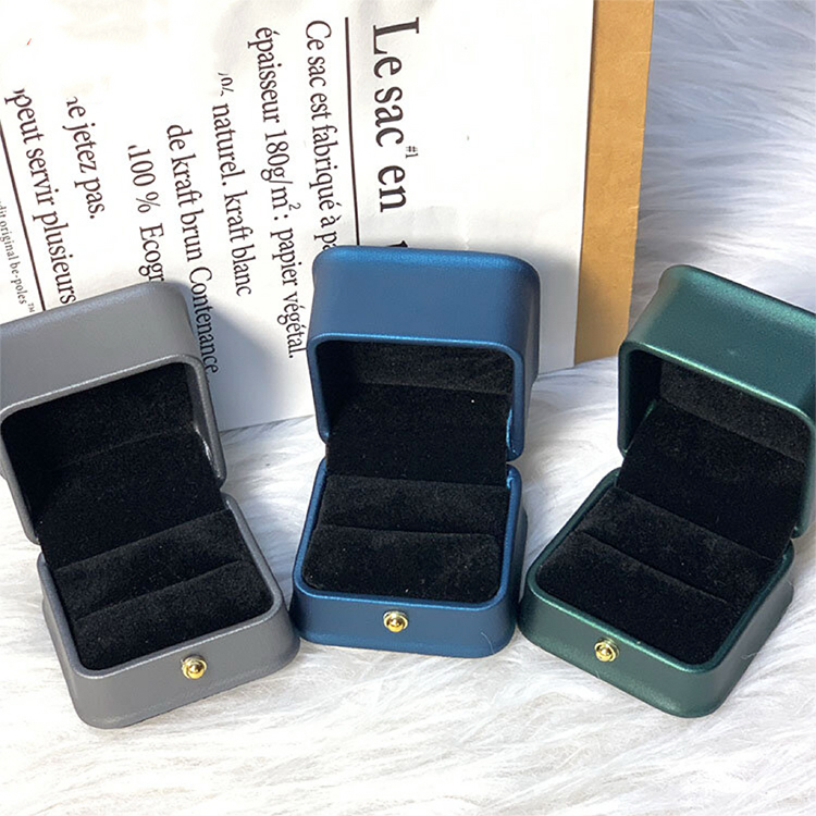 Wholesale PU Leather Ring Box With Gold Snap Button, Custom Logo Velvet Interior Engagement Wedding Ring Jewelry Gift Box