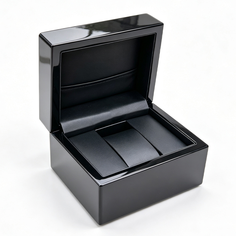 Black Wooden Watch Box with Piano-Gloss Lacquer and PU Leather Lining