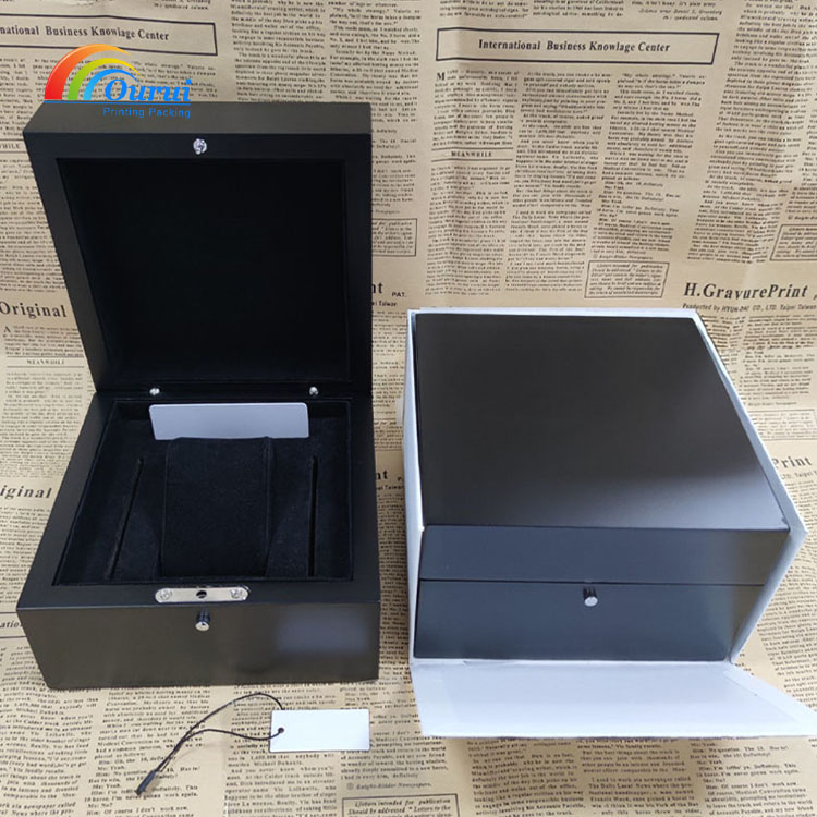 Luxury High Gloss Piano Finish Wooden Single Watch Box With Drawer, Soft Velvet Lining Wristwatch Storage Display Gift Box With Metal Latch Custom Logo Available