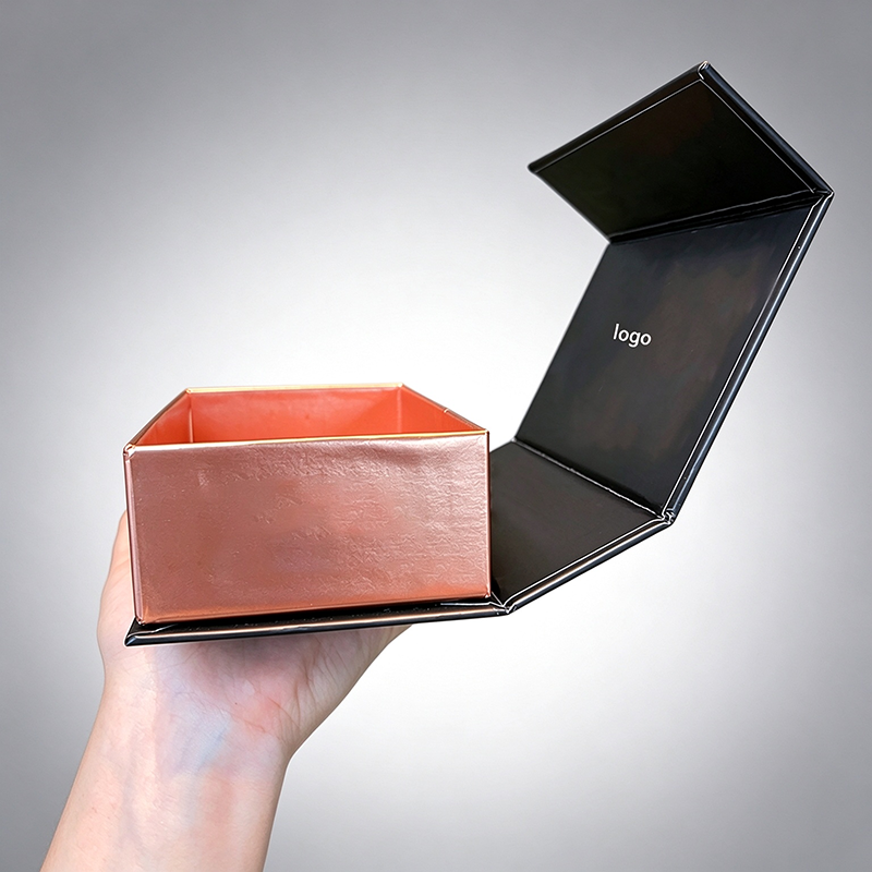 Custom Logo Black Magnetic Flip Tarot Card Gift Box, Copper Metallic Interior Rigid Box, Customizable Oracle Card Storage Packaging Wholesale