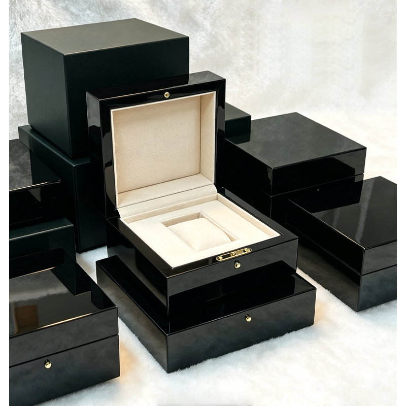 high gloss black piano lacquer wooden single watch box velvet lining luxury wooden watch gift packaging box custom logo-1