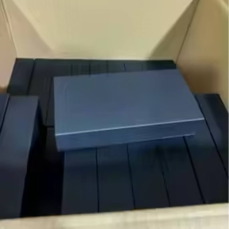 Bulk packed black essential oil gift boxes inside export corrugated carton, mass production shipment for custom packaging boxes.jpg