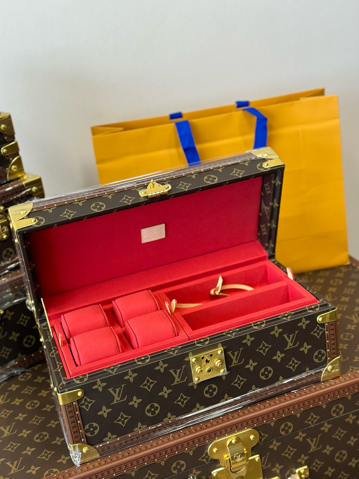 Custom Monogram 4 Slots Watch Storage Trunk, Luxury Leather Watch Box with Red Lining, Designer Style Watch Organizer with Lock