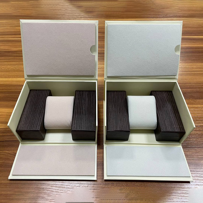 Custom Logo Flip Top Watch Display Box Cream Rigid Paper Watch Storage Box With Wood Watch Pillow Leather Liner For Retail Watch Shop Display Packaging