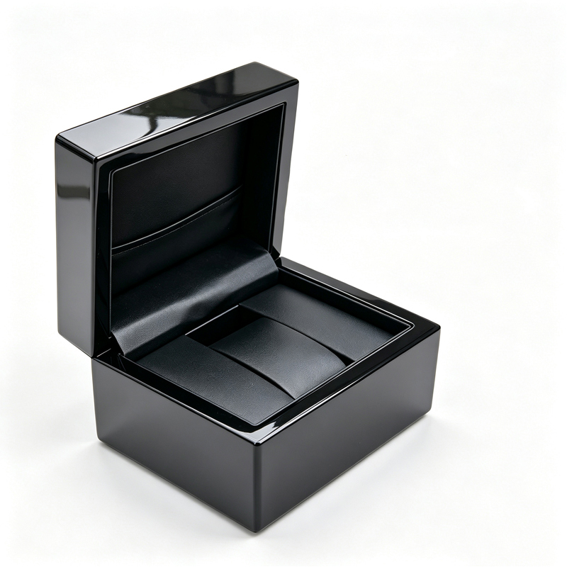 Black Wooden Watch Box with Piano-Gloss Lacquer and PU Leather Lining