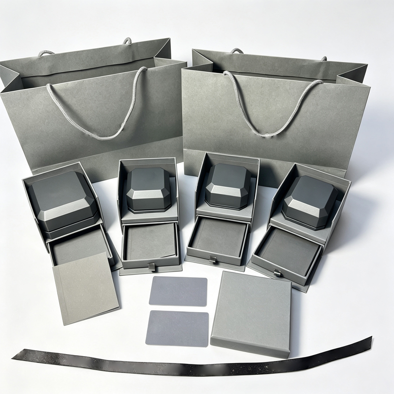 Complete inspired jewelry packaging set, 4 jewelry boxes, tote bags, certificate cards and ribbon on white background.jpg