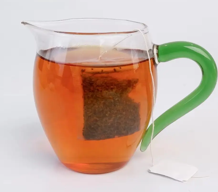 What is the production capacity of leading tea bag manufacturers?
