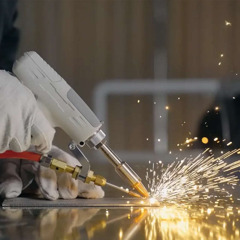 Air-Cooled or Water-Cooled: Matching Your Handheld Laser Welder to the Job