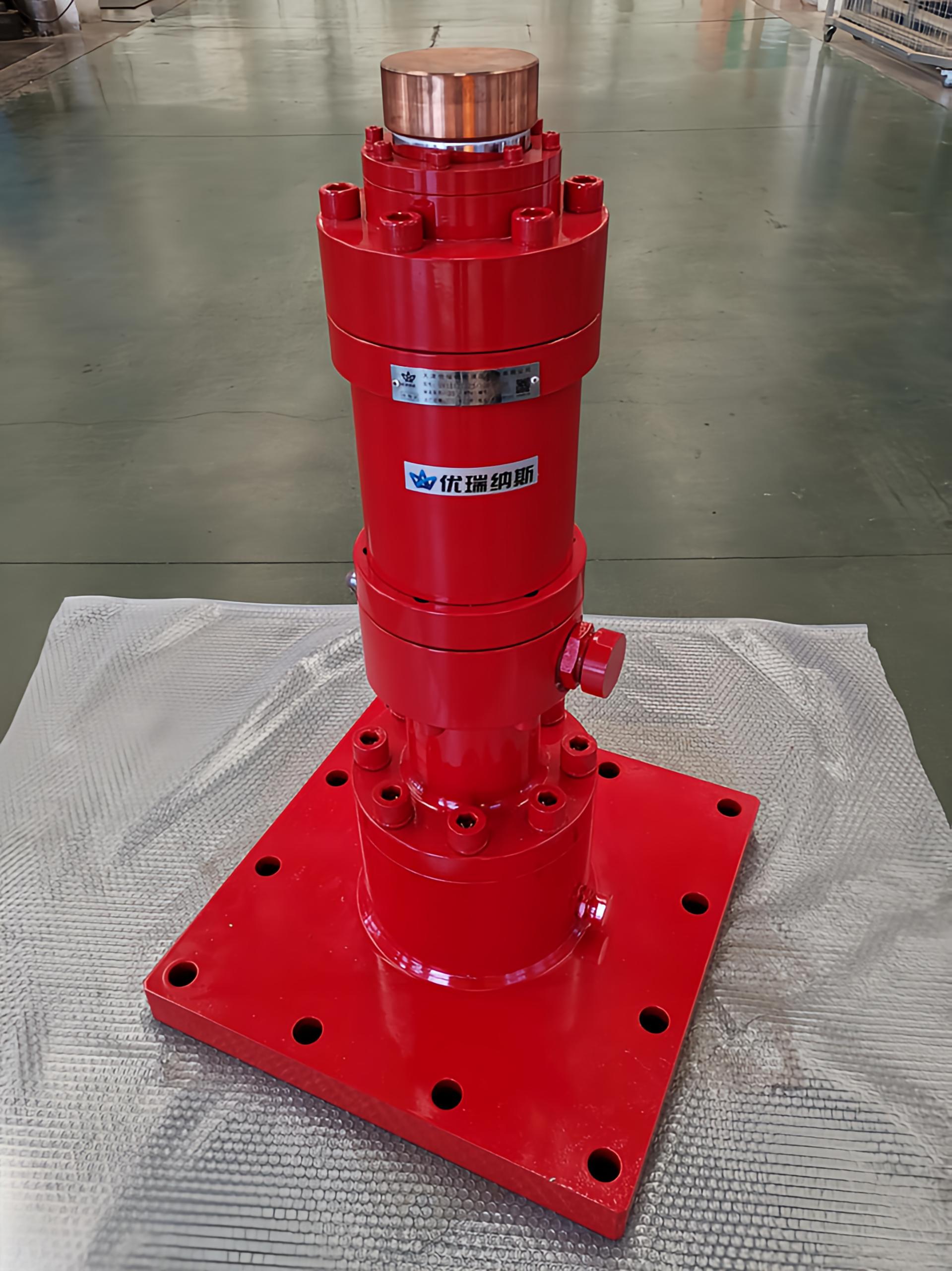 Servovibrerende hydraulikcylinder med hydrostatisk leje til formoscillation