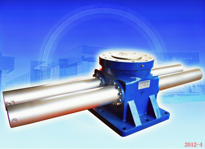 Gear and rack swing hydraulic cylinder details