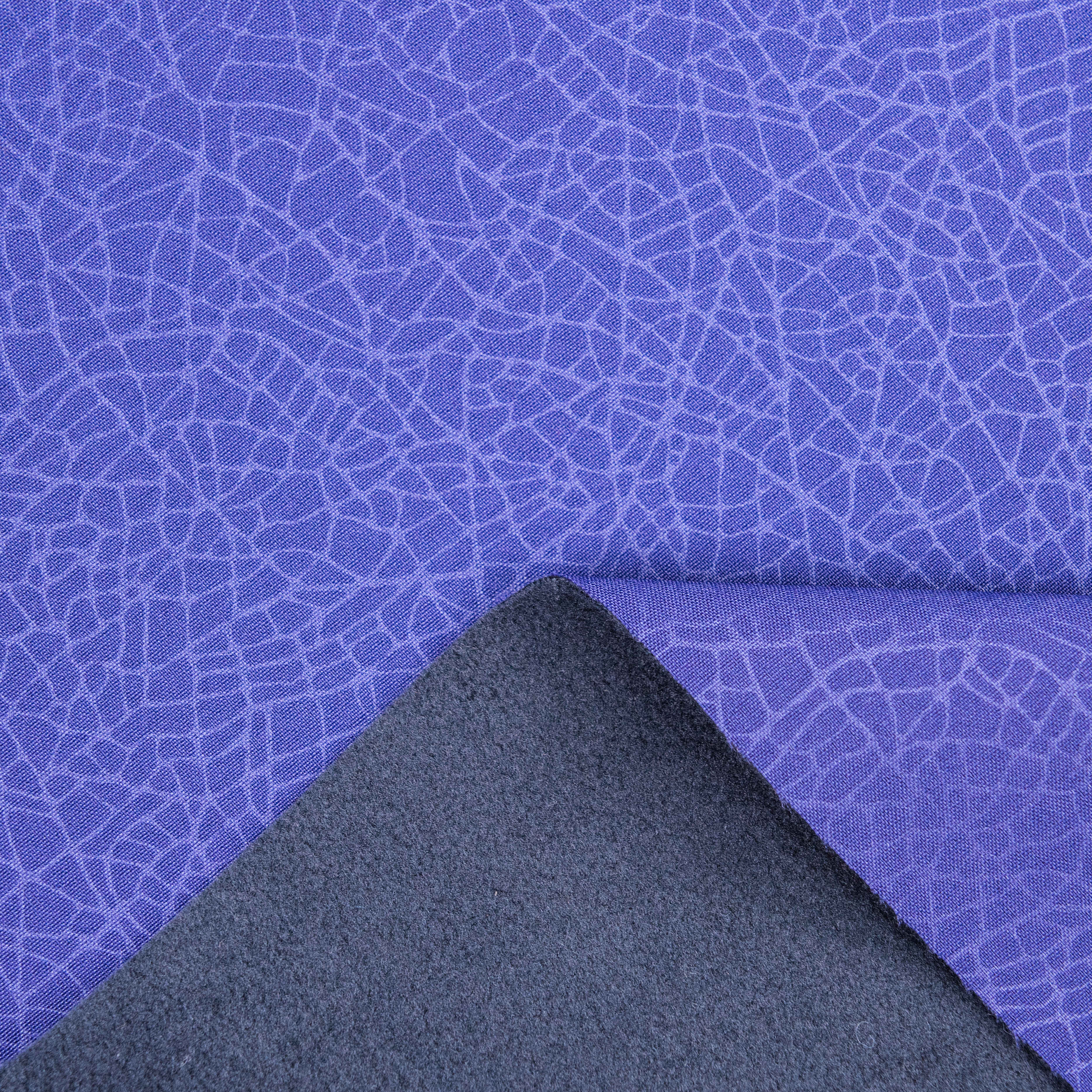 Wie Softshell-Stoff Komfort, Dehnbarkeit und Wetterschutz vereint
