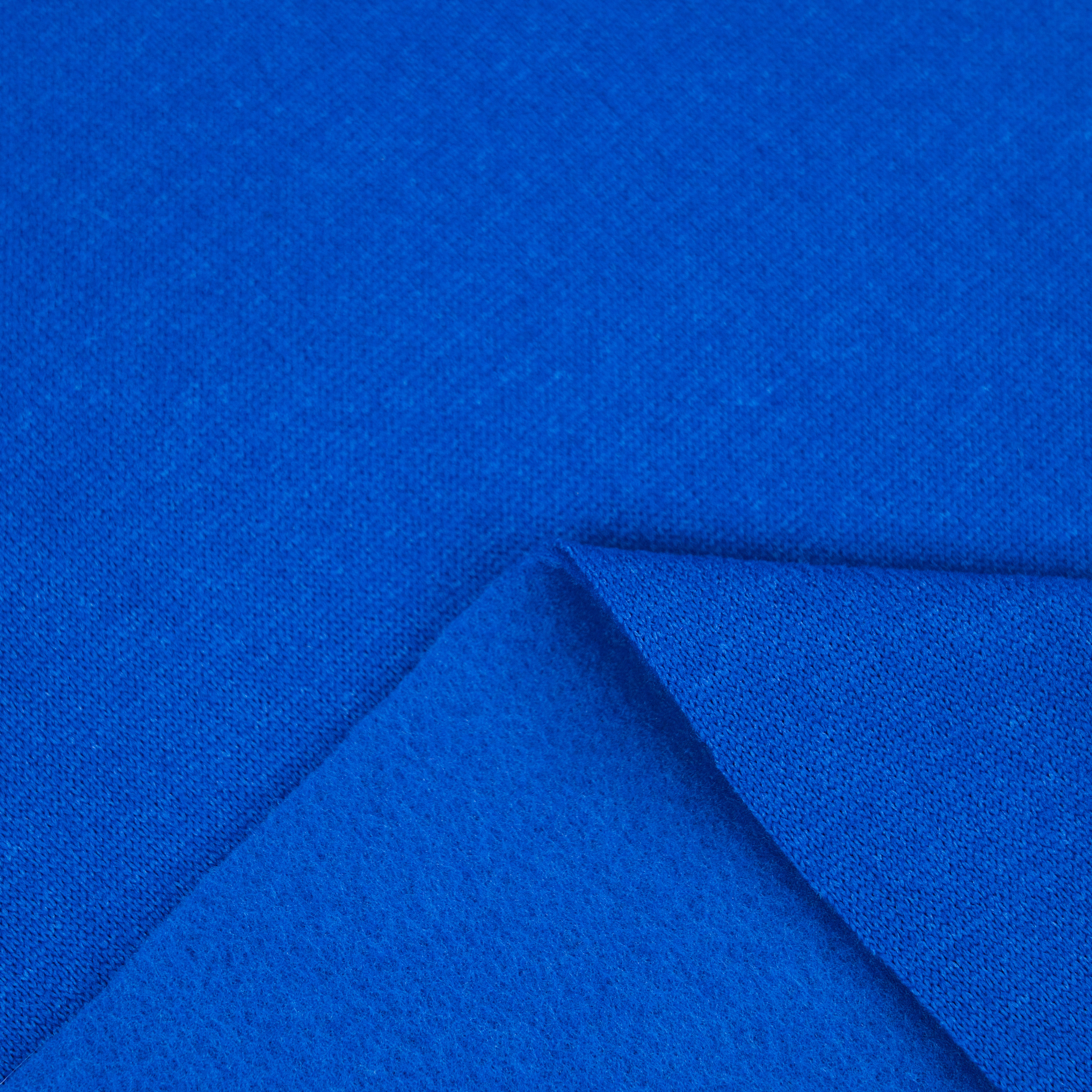 Die Entwicklung des Single Side Fleece Materials im Sportbekleidungsbereich